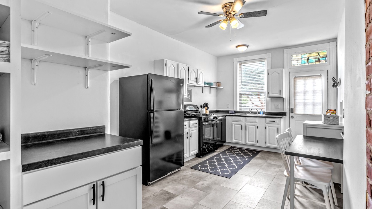 Photo of Kitchen in St. Louis