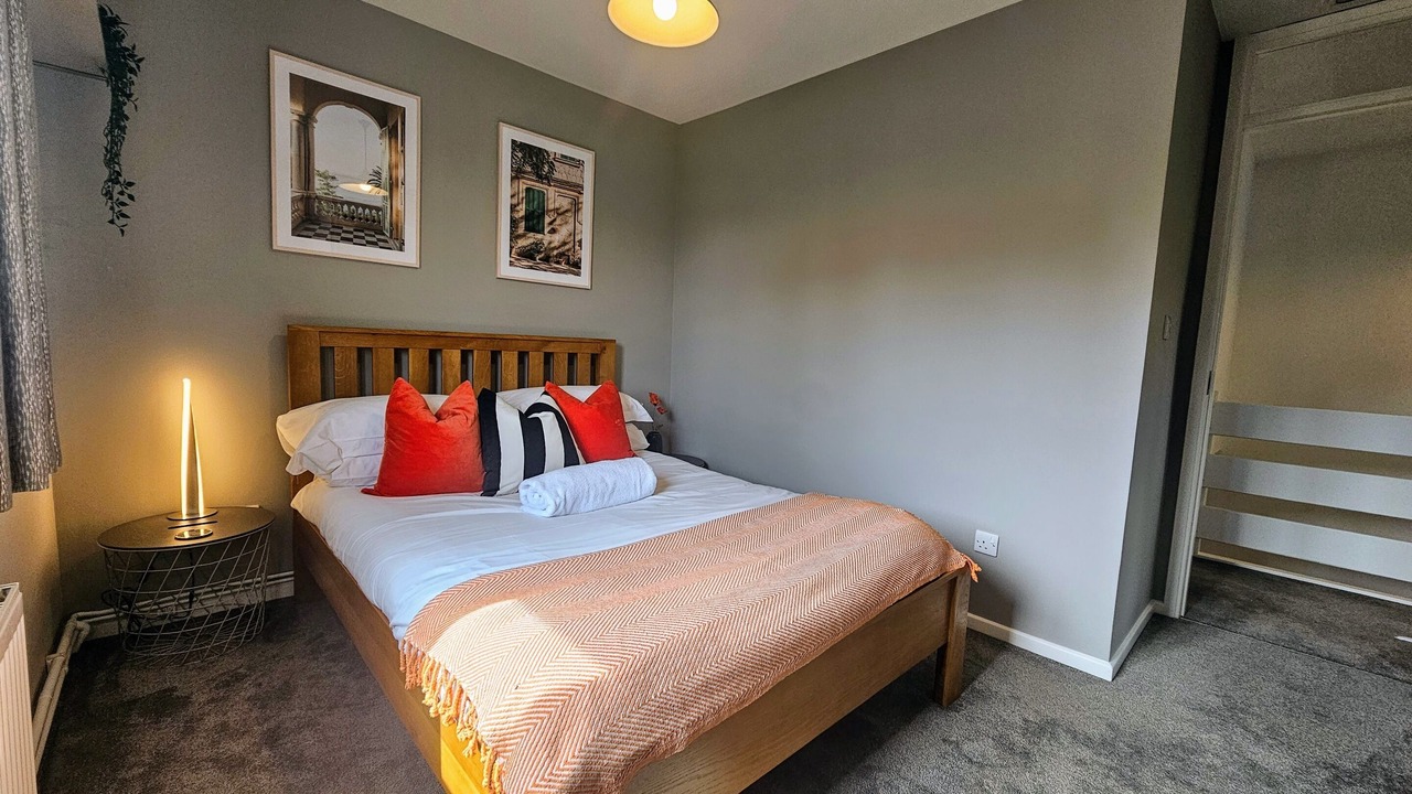 Photo of Outdoor in Horley