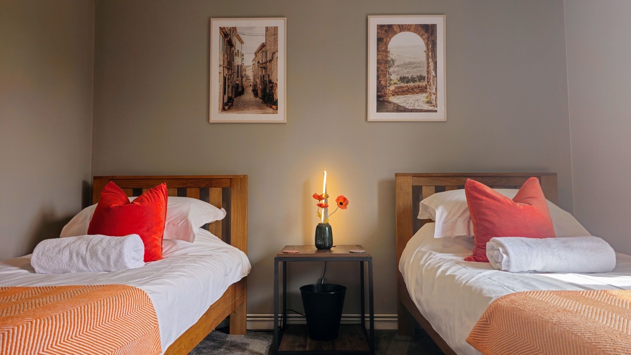 Photo of Outdoor in Horley