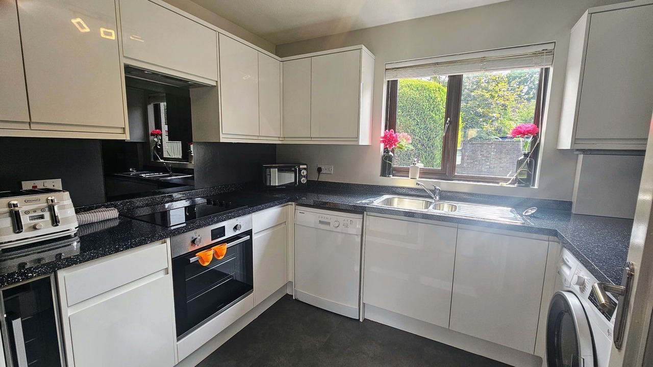 Photo of Outdoor in Horley