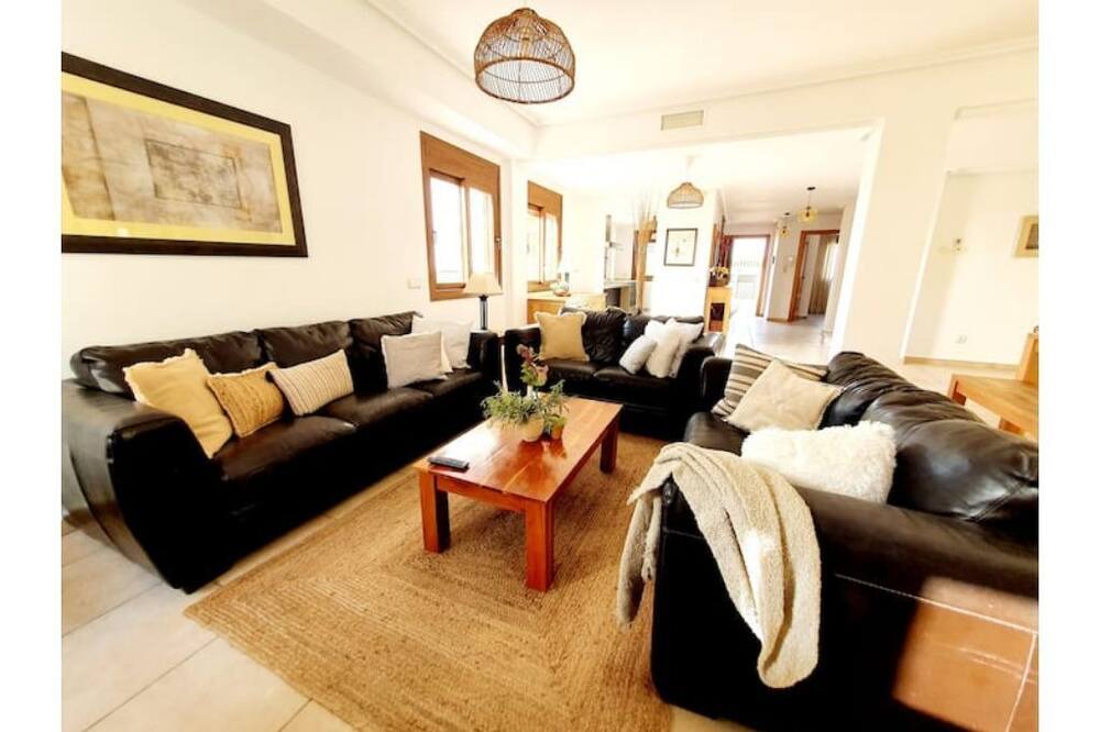 Photo of Livingroom in Caserio Los Tarquinos