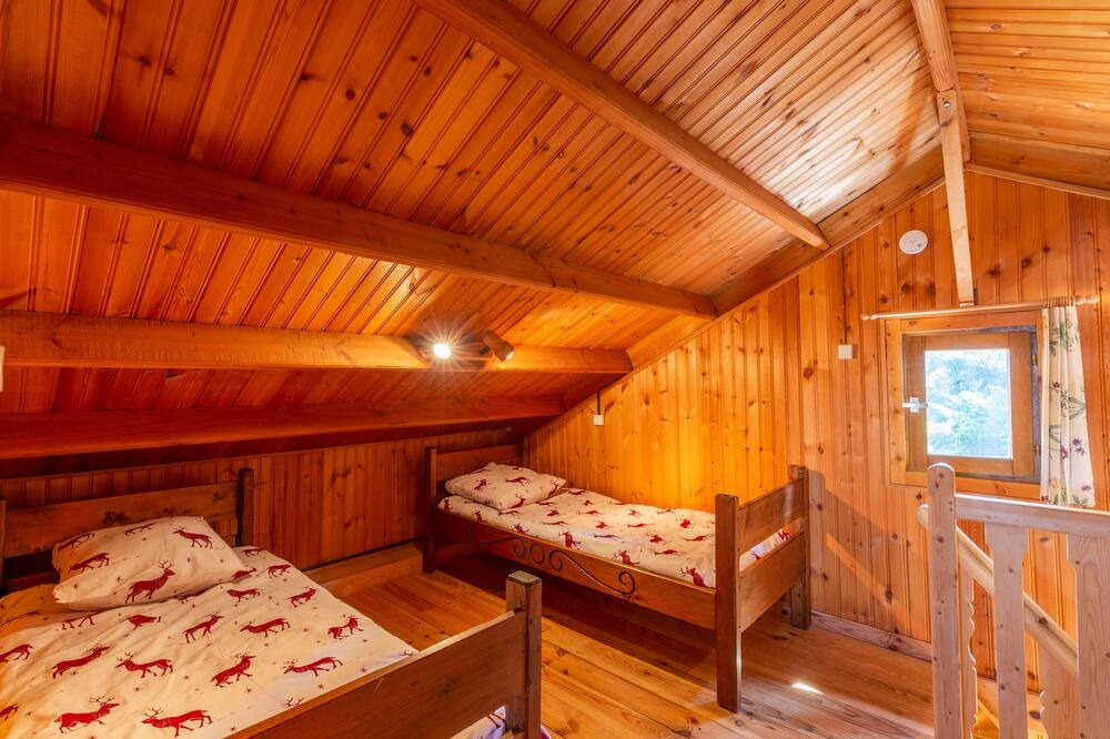 Photo of Bedroom in Pugny-Chatenod