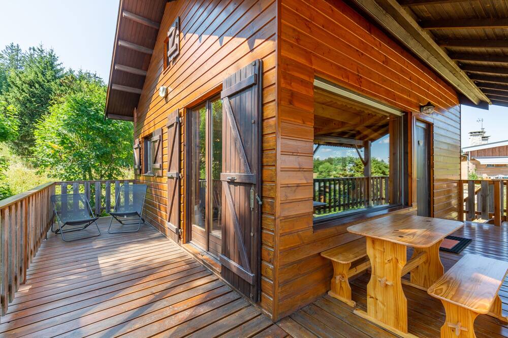 Photo of Patio Balcony in Pugny-Chatenod