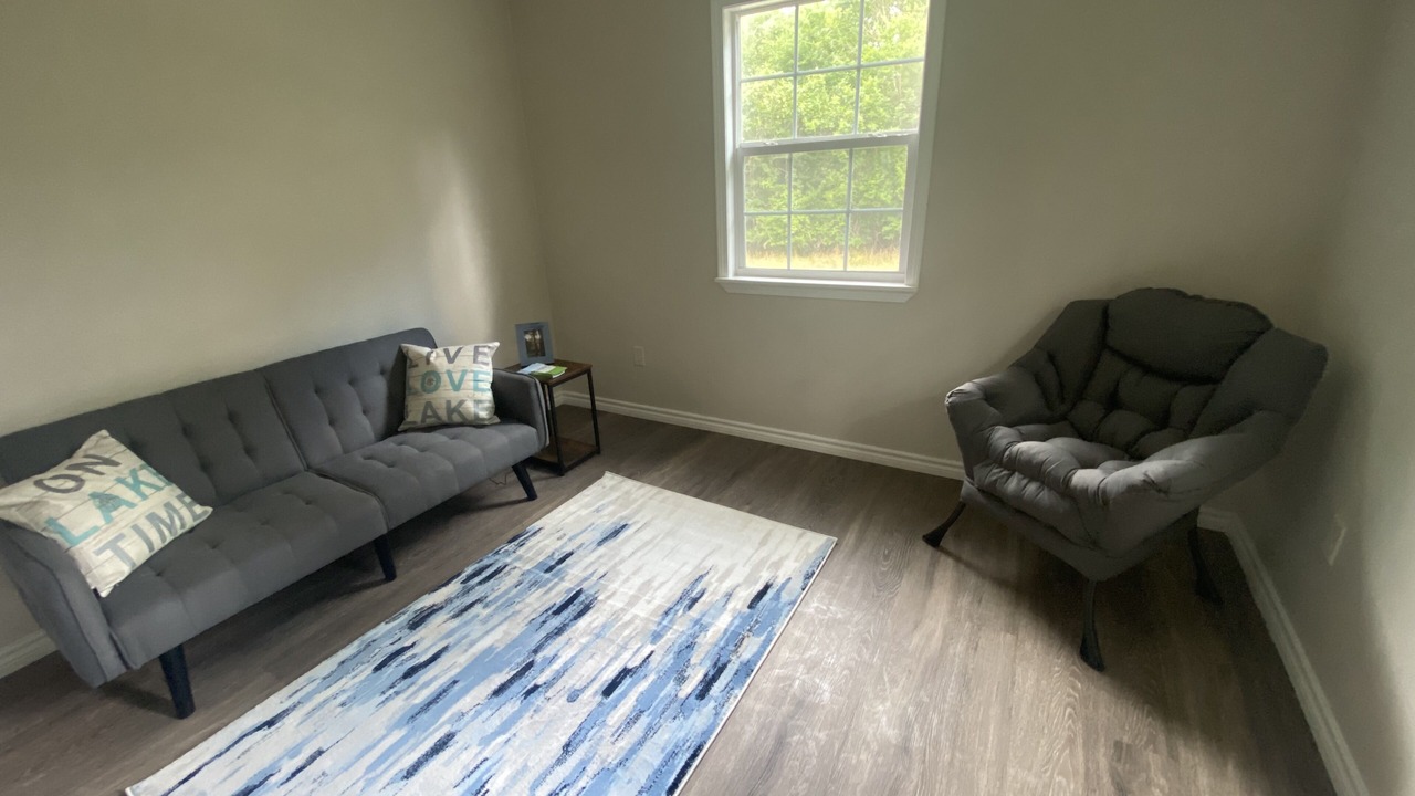 Photo of Livingroom in Cleveland