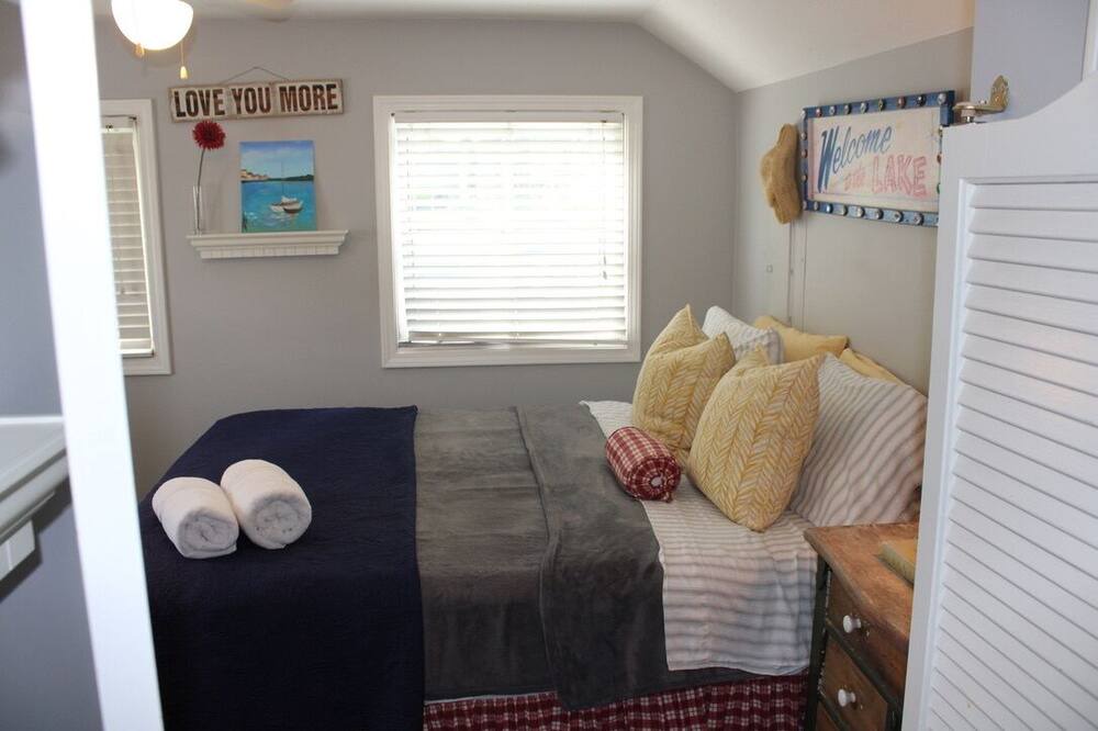 Photo of Bedroom in Syracuse