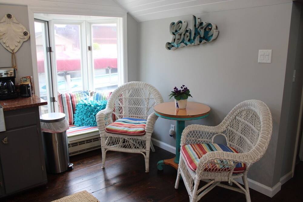 Photo of Others in Syracuse