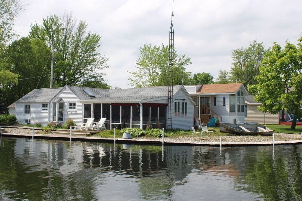 Photo of Others in Syracuse