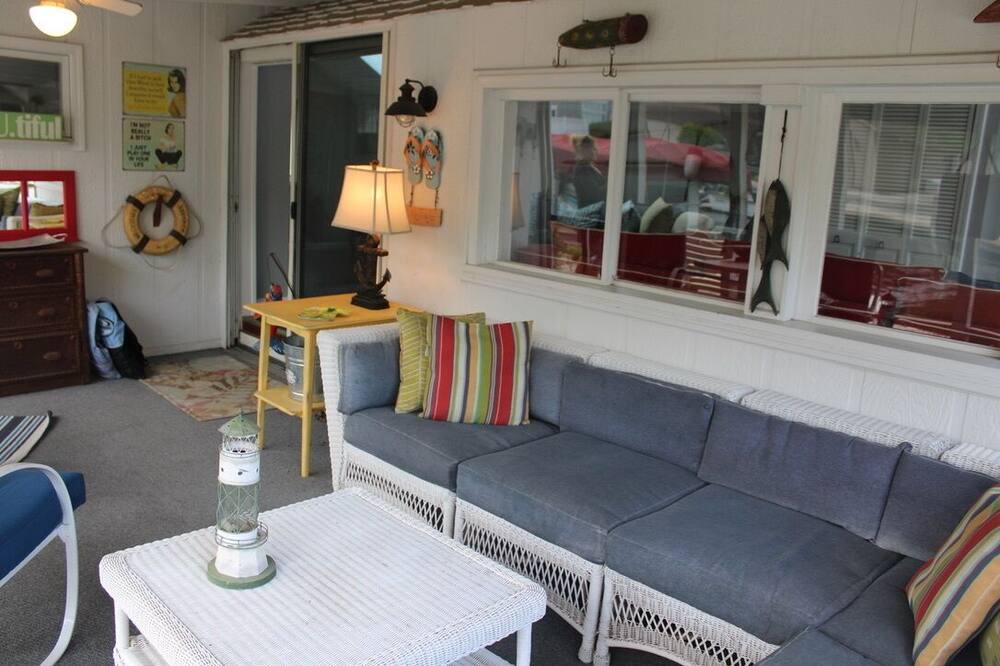 Photo of Others in Syracuse