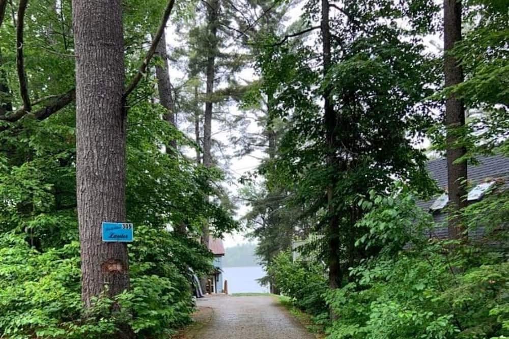 Photo of Outdoor in Eddington