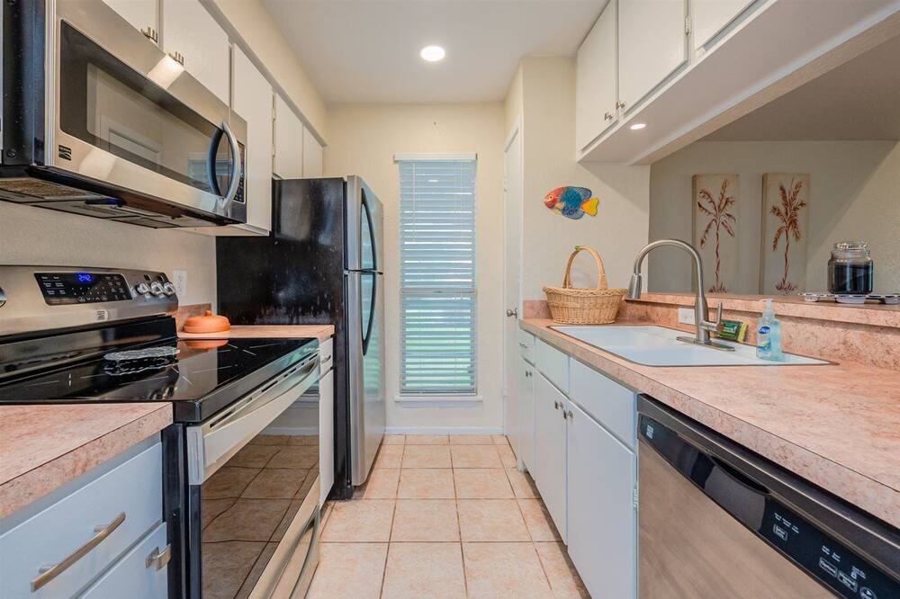 Photo of Kitchen in Sailhouse