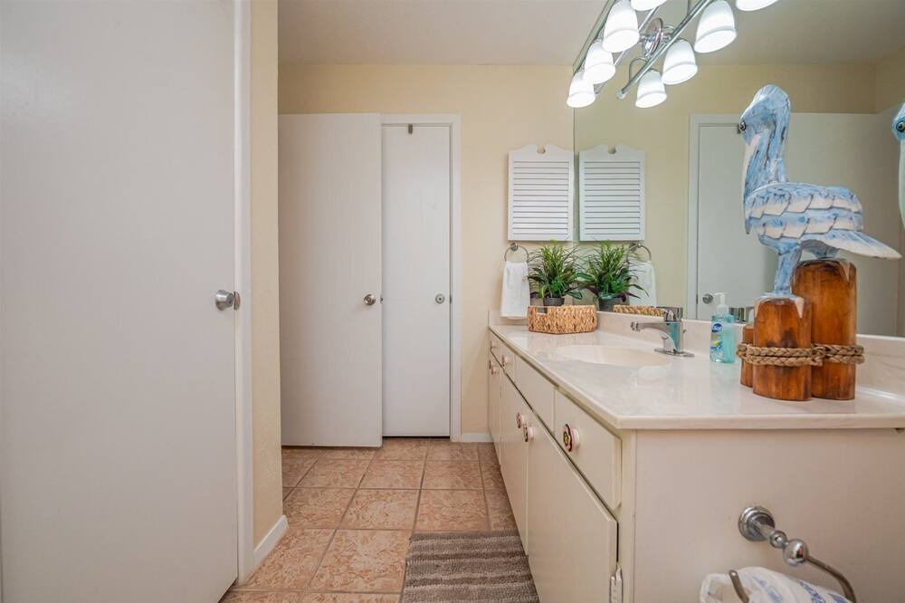 Photo of Kitchen in Sailhouse