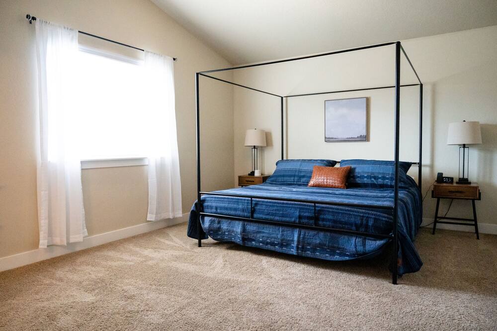 Photo of Bedroom in Herriman