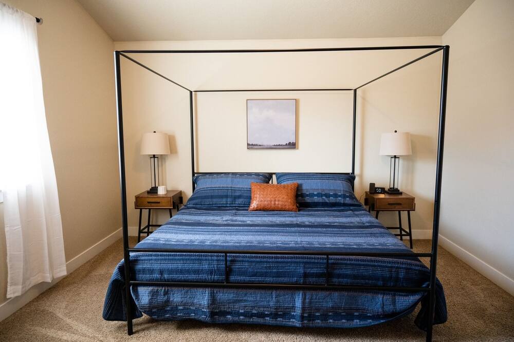 Photo of Bedroom in Herriman