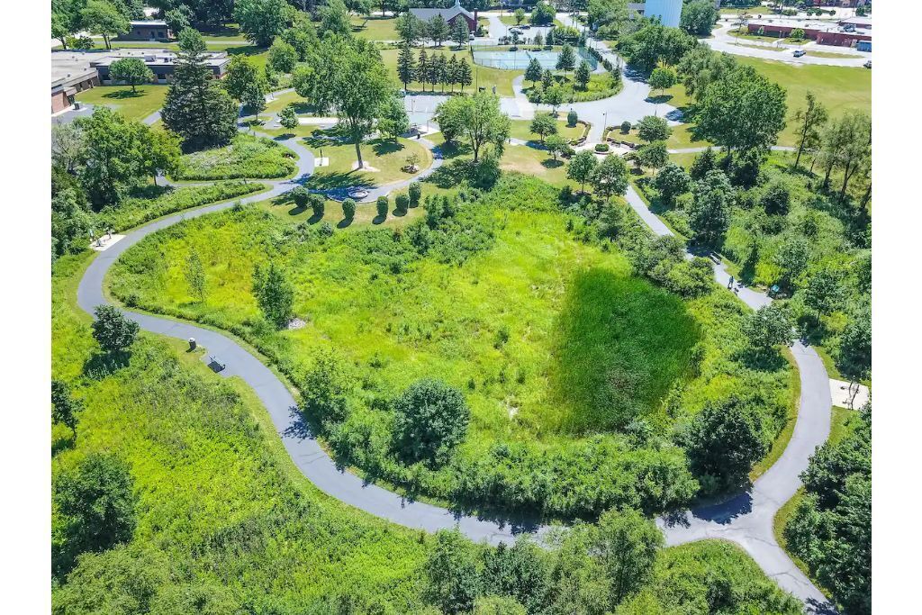 Photo of Others in Highland Hills