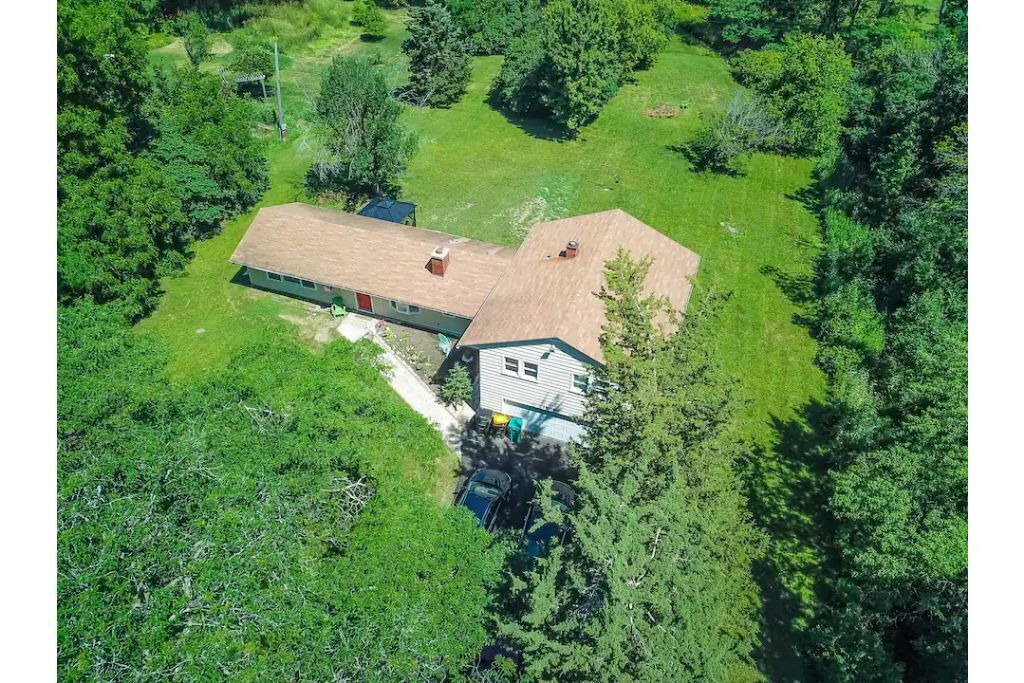 Photo of Outdoor in Highland Hills