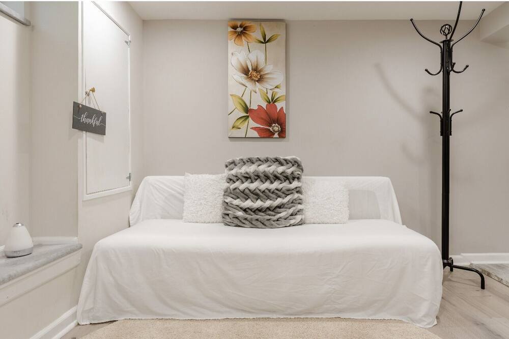 Photo of Bedroom in Fair Lawn