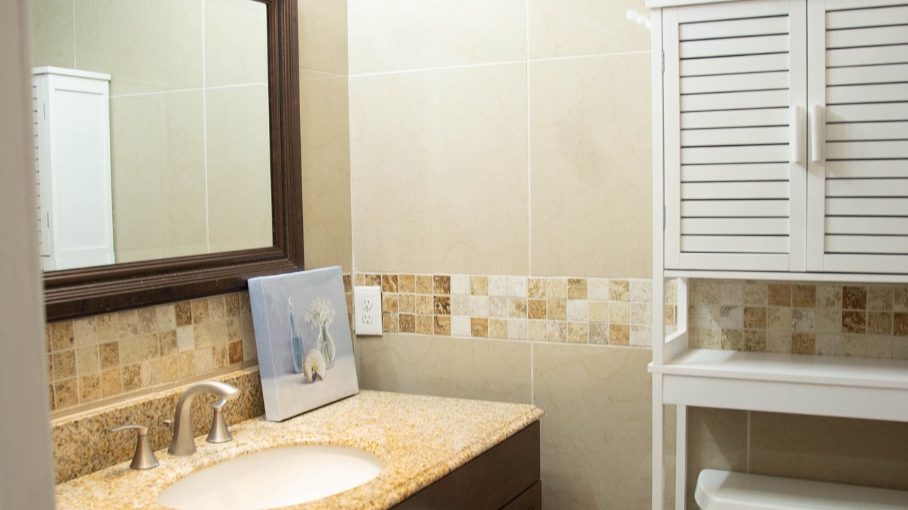 Photo of Bathroom in Grogan's Mill