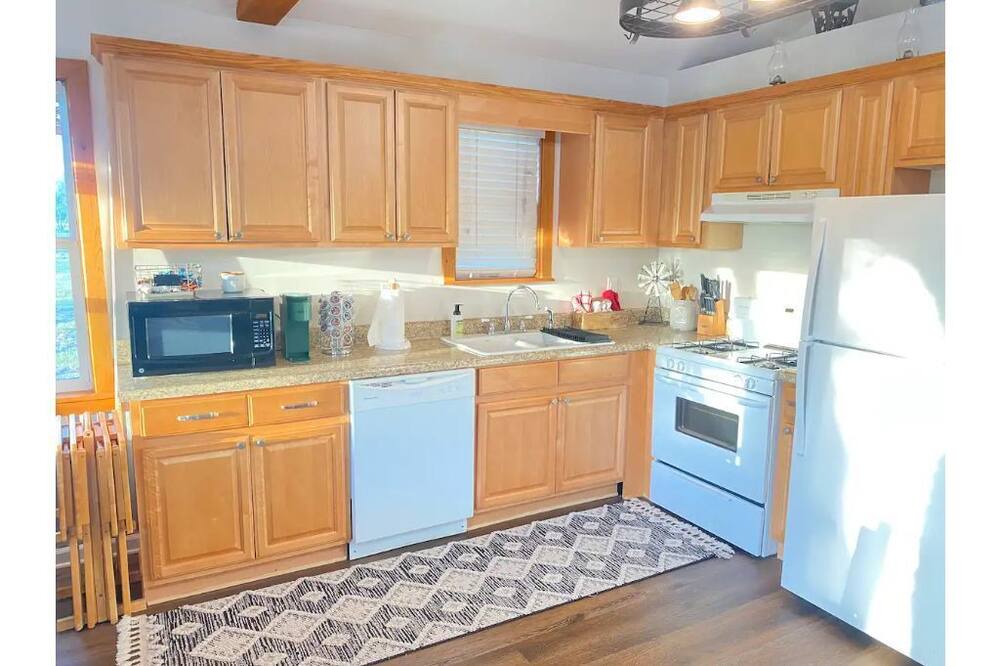 Photo of Kitchen in Atkinson