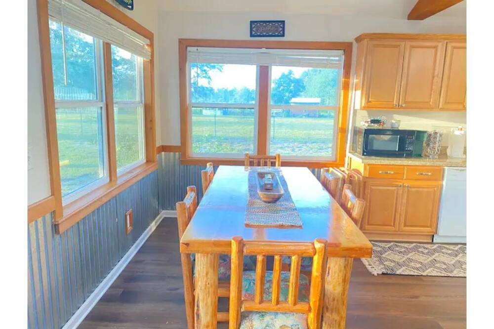 Photo of Kitchen in Atkinson