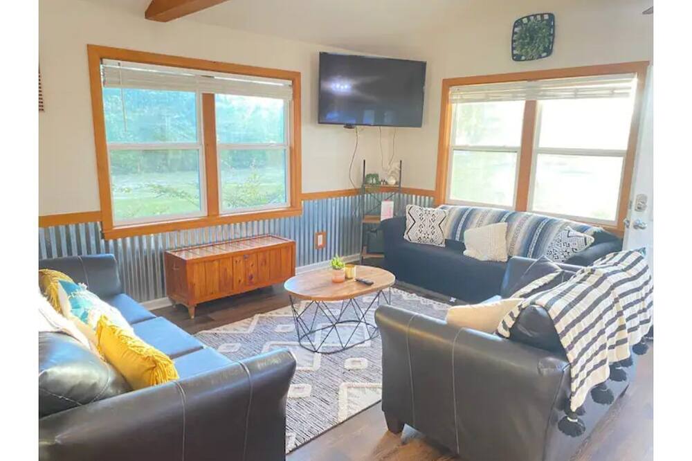 Photo of Livingroom in Atkinson