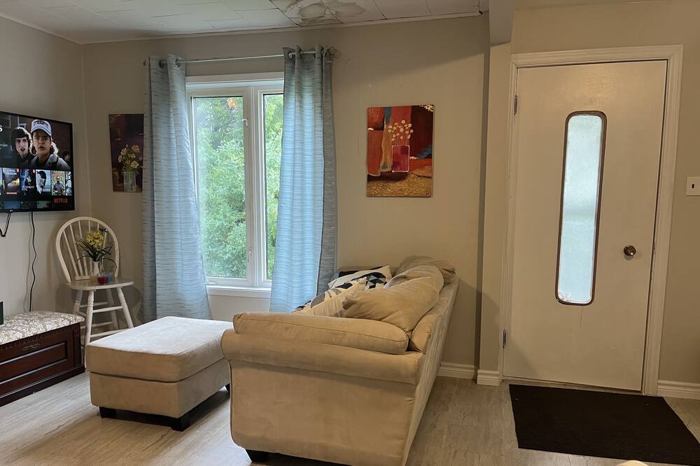 Photo of Bedroom in Smooth Rock Falls