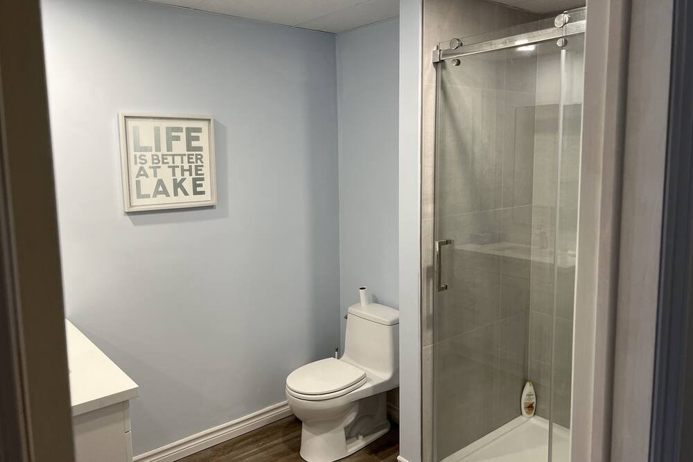 Photo of Bathroom in Litchfield