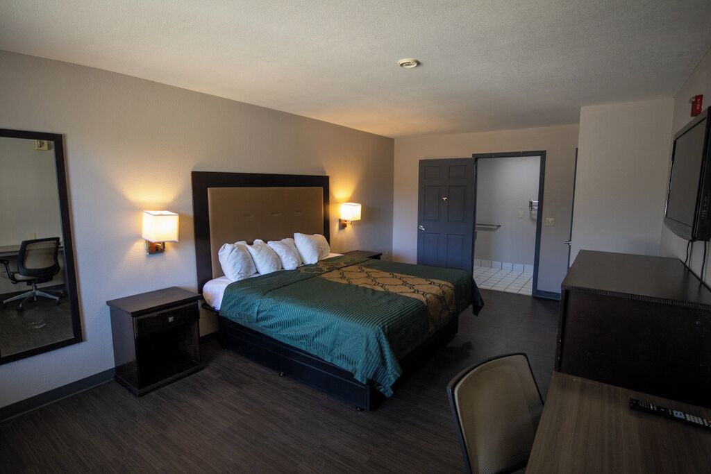 Photo of Bedroom in Morgan City