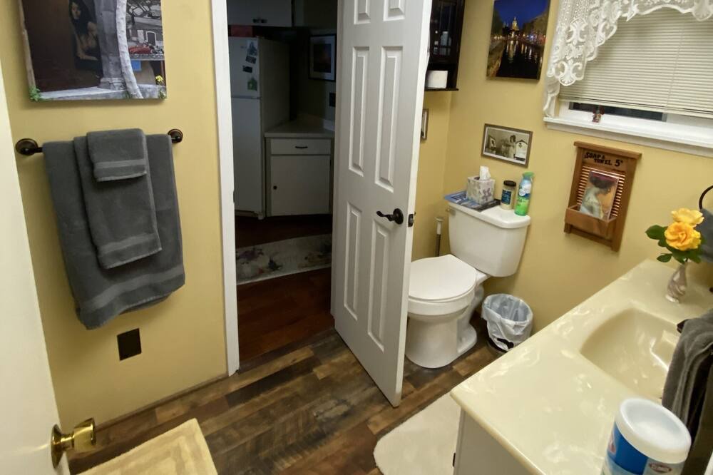 Photo of Bedroom in Brinnon