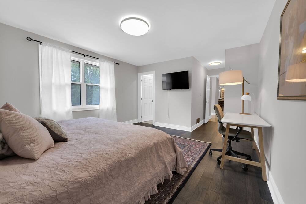 Photo of Bedroom in Scugog