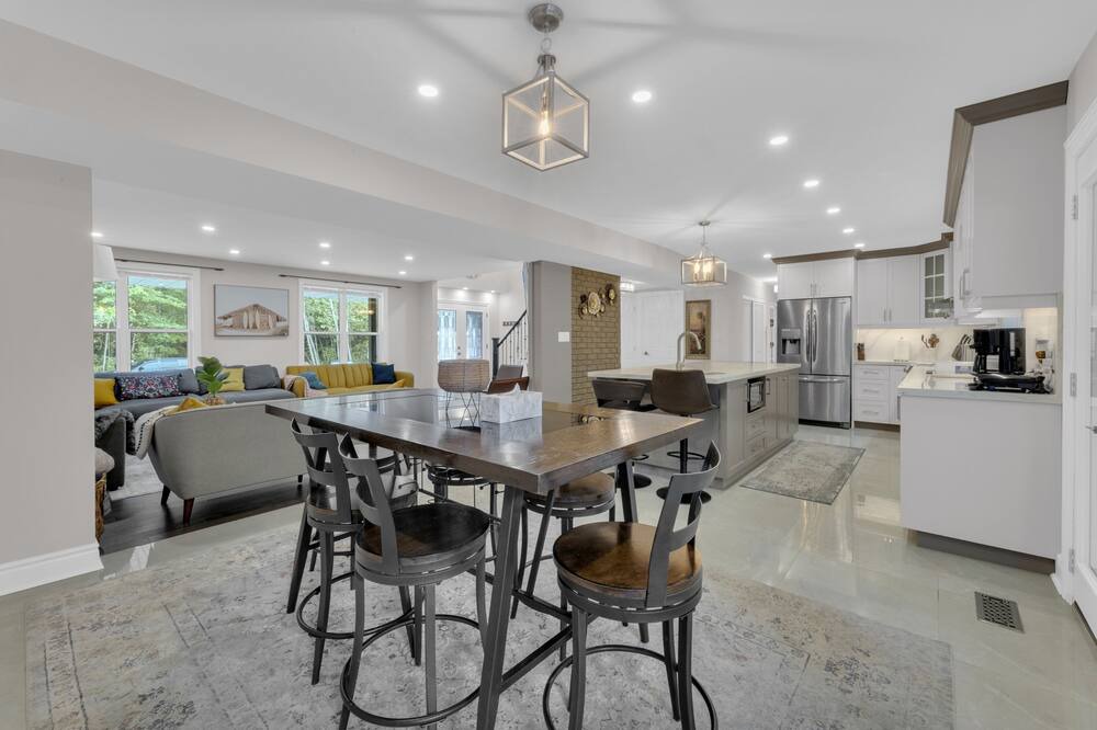 Photo of Kitchen in Scugog