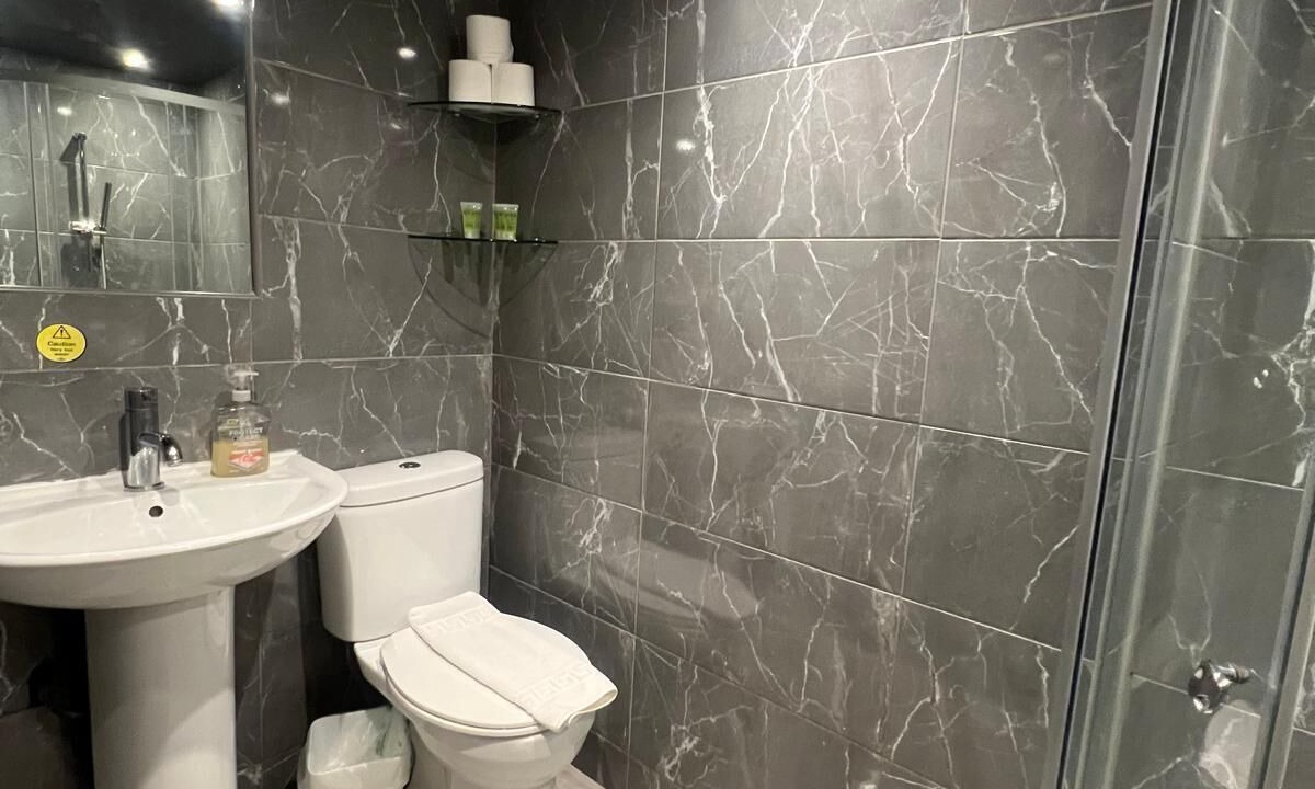 Photo of Bathroom in Earl's Court