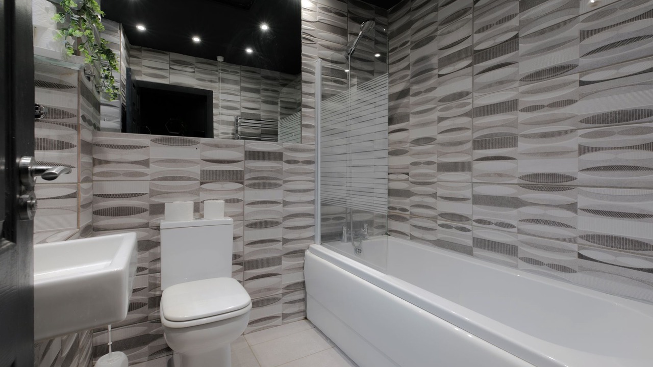 Photo of Bathroom in Earl's Court