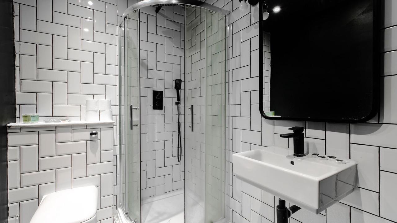 Photo of Bathroom in Earl's Court