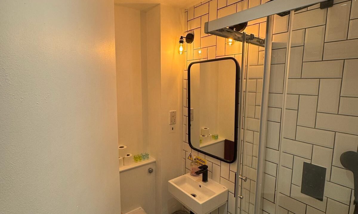Photo of Bathroom in Earl's Court