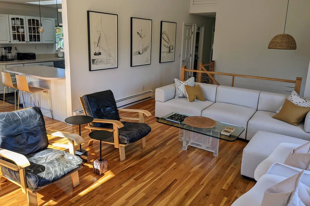 Photo of Livingroom in Orient