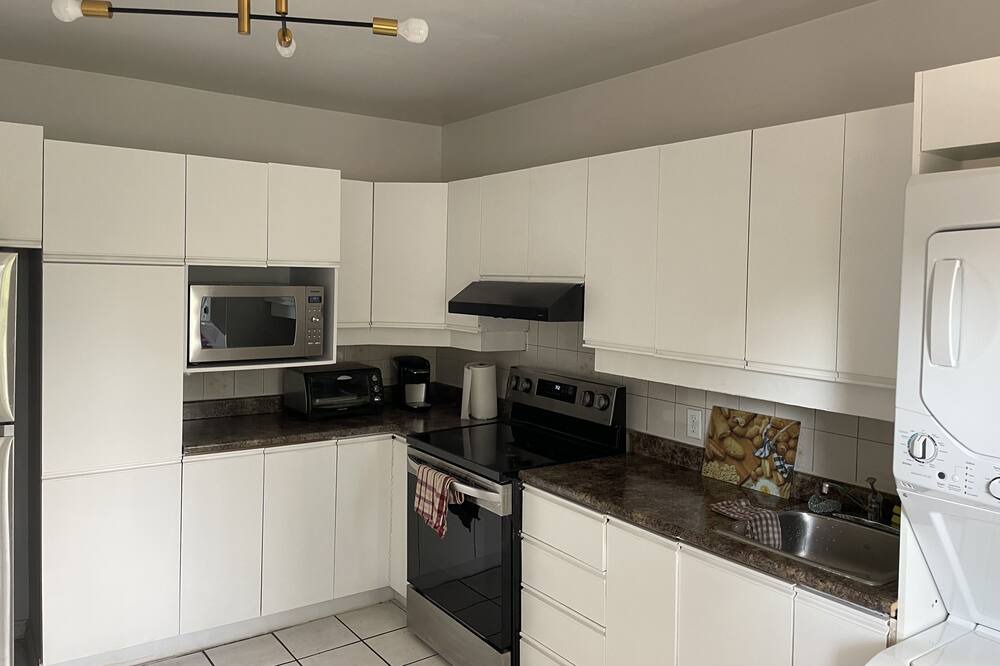 Photo of Kitchen in Saint-Laurent