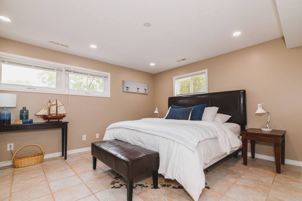 Photo of Bedroom in Plympton-Wyoming