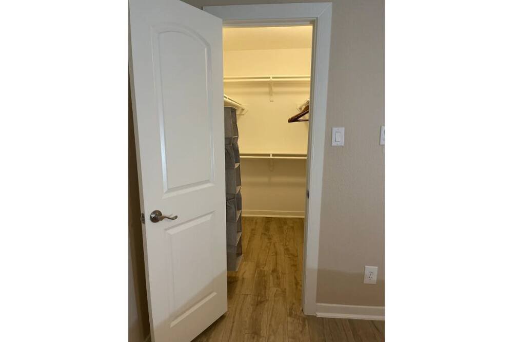 Photo of Bedroom in Brookhollow