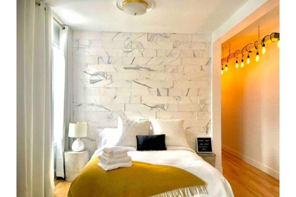 Photo of Bedroom in Mauricie
