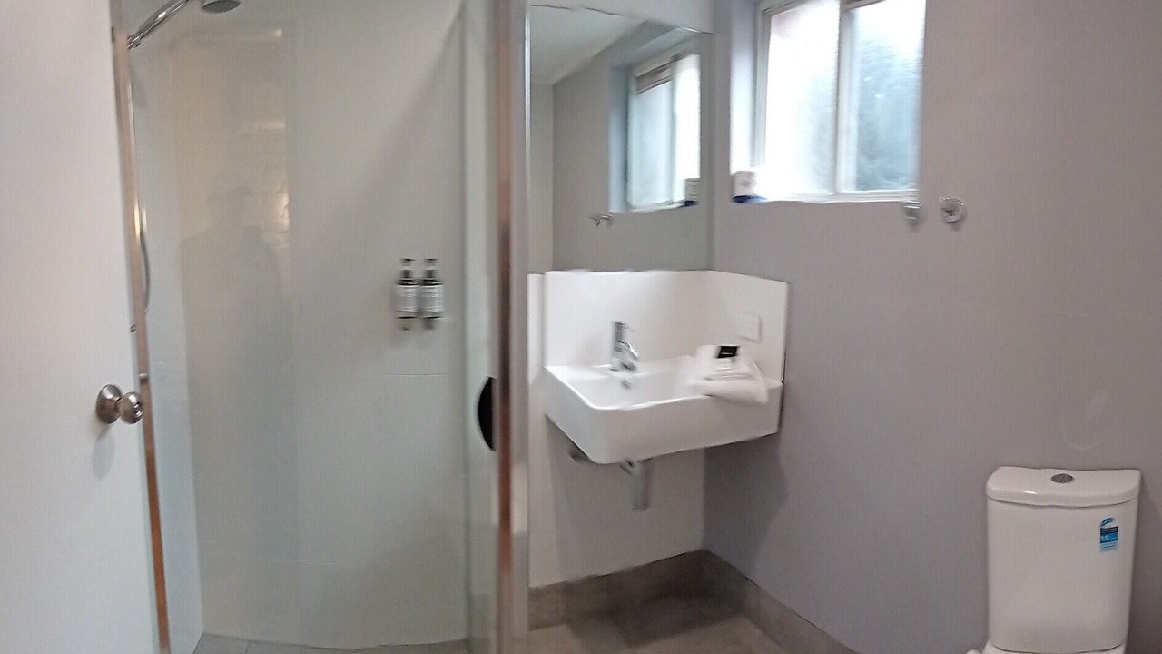 Photo of Bathroom in Bateau Bay
