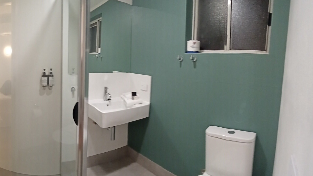 Photo of Bathroom in Bateau Bay