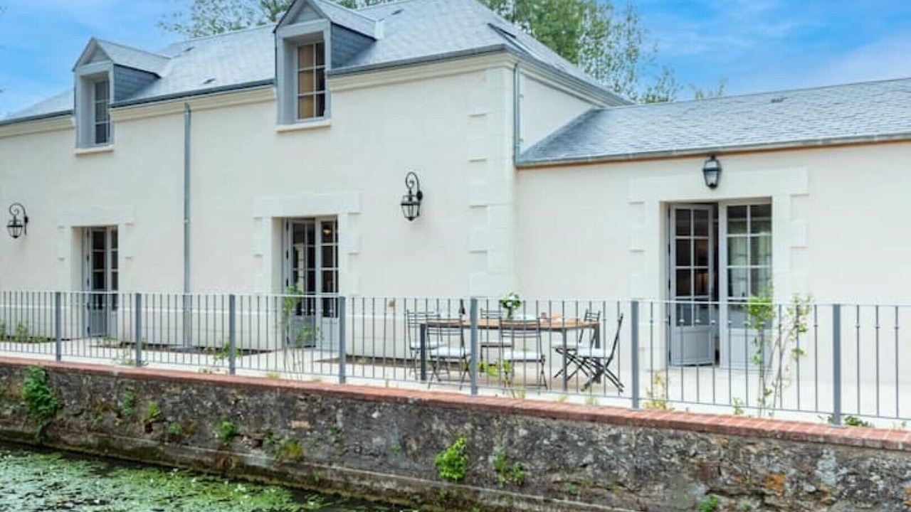 Photo of Outdoor in Ballan-Mire