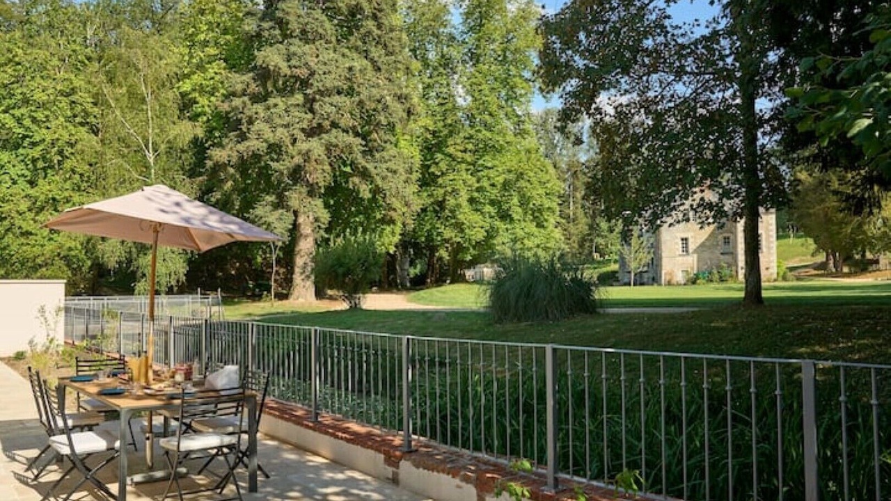 Photo of Outdoor in Ballan-Mire
