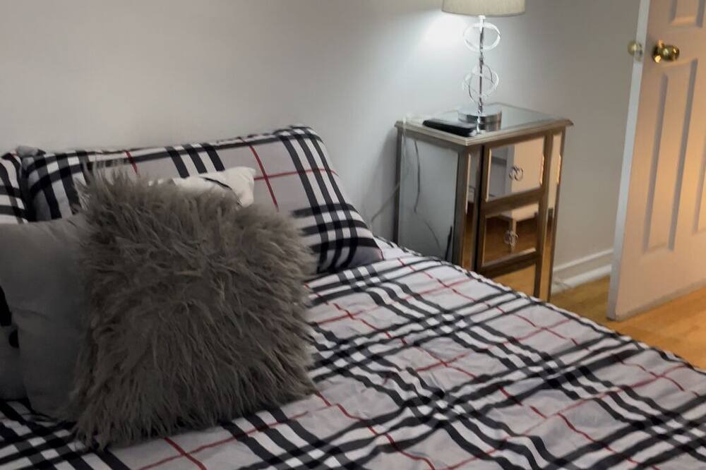 Photo of Bedroom in Lachute