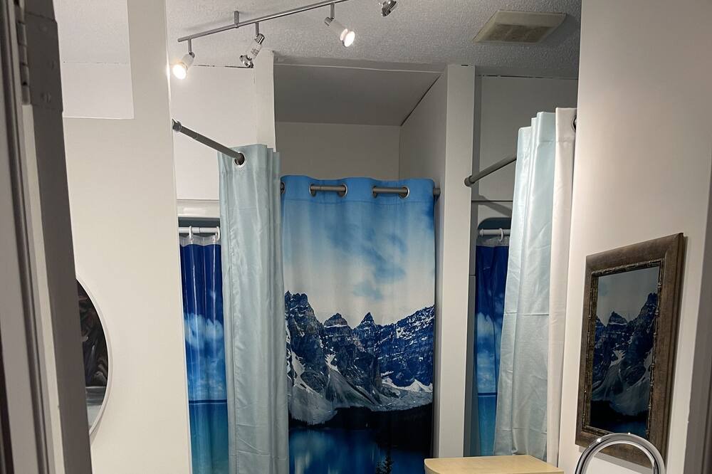 Photo of Bathroom in Lachute