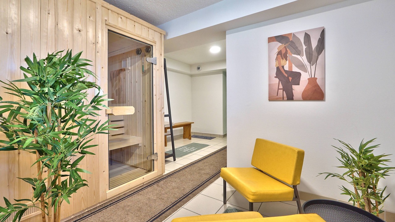 Photo of Others in Guingamp