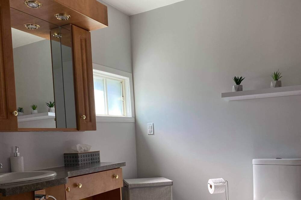Photo of Bathroom in Saint-Simeon