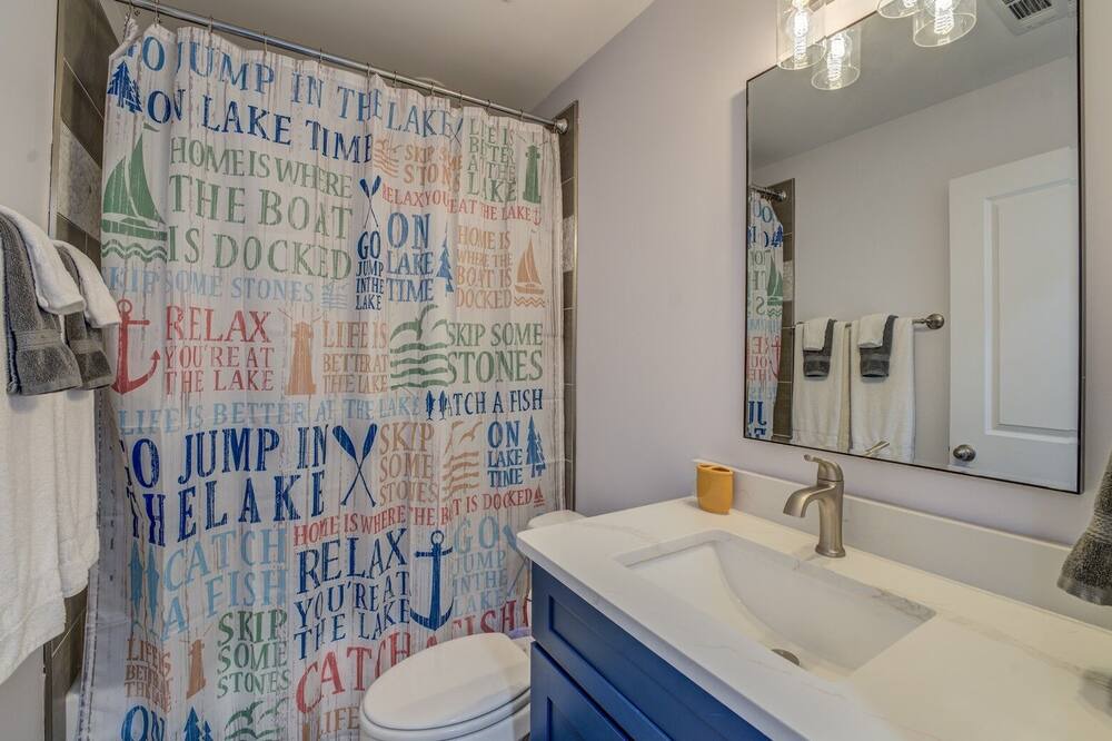 Photo of Bathroom in Mansfield