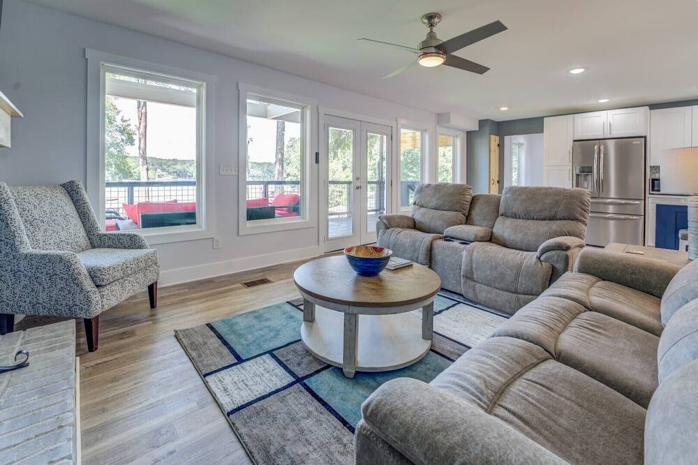 Photo of Livingroom in Mansfield