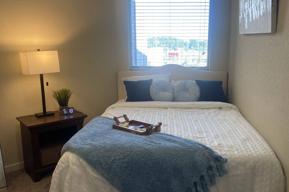 Photo of Bedroom in Cardinal Heights